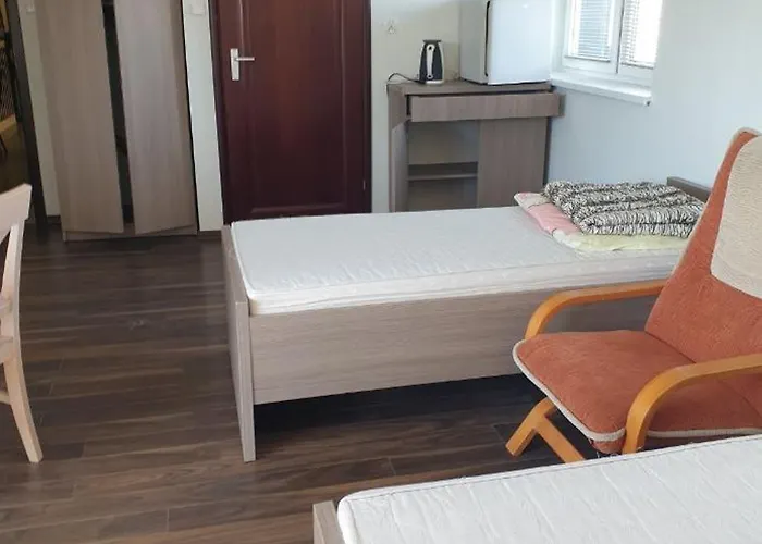 Πανσιόν Glebina *